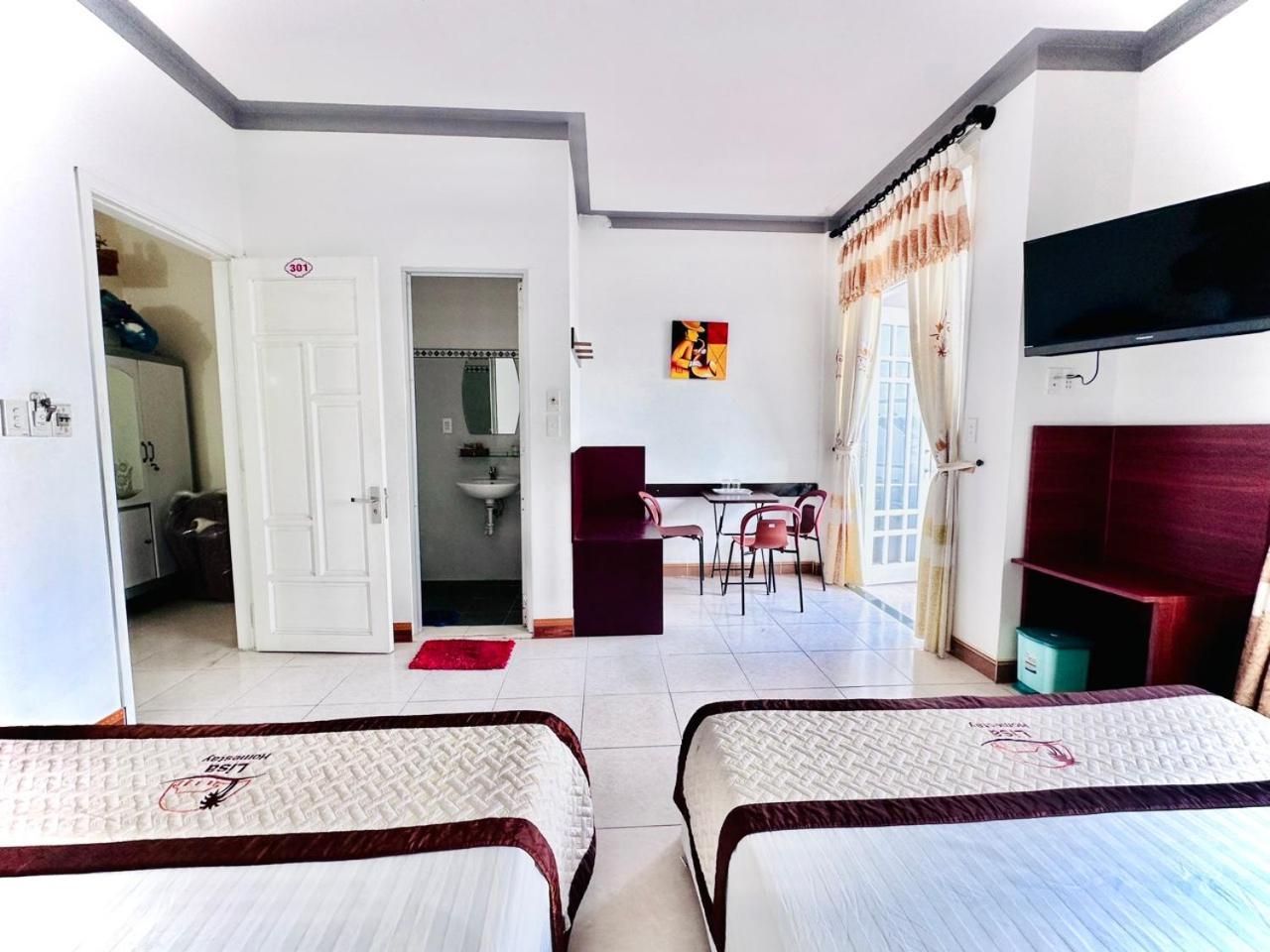 Lisa Homestay Hoi An Esterno foto
